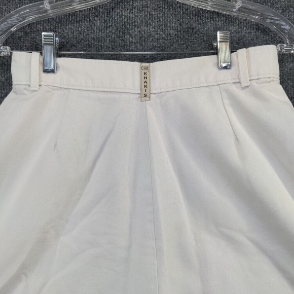 Chic Women's Chino Shorts White Size 8 Slash Pockets Made in USA - Picture 3 of 12
